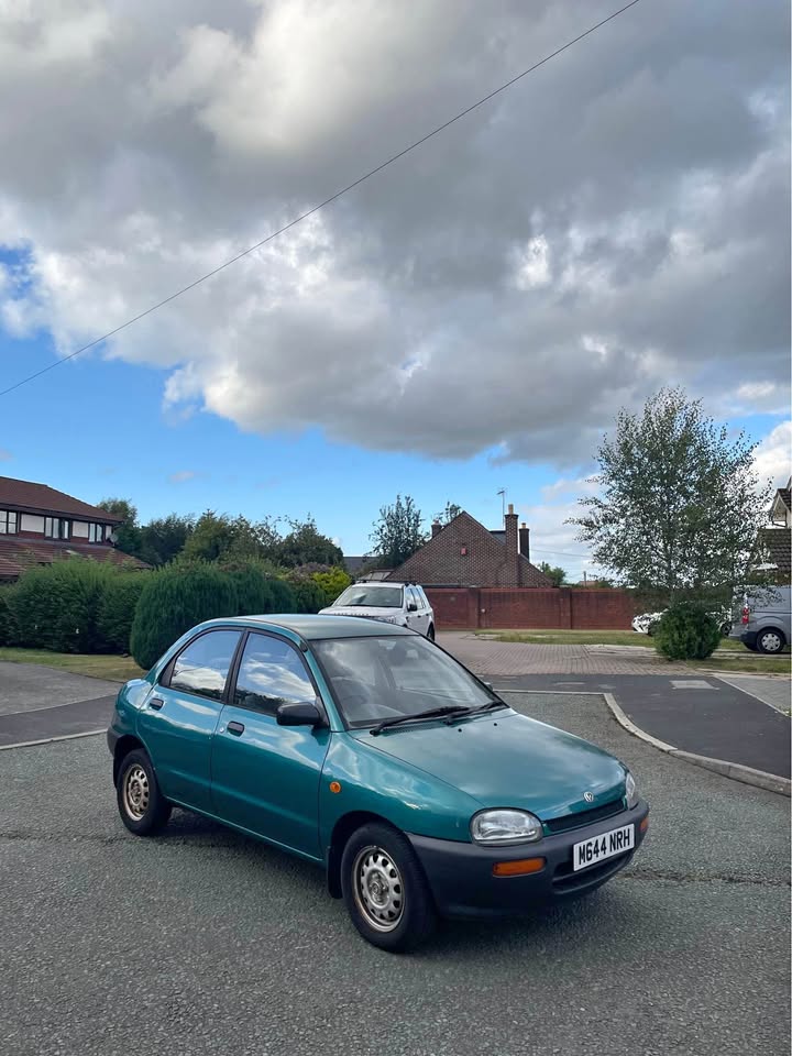 Cheap 1993 Mazda 121 bubble for sale in Buckley, Greater Manchester