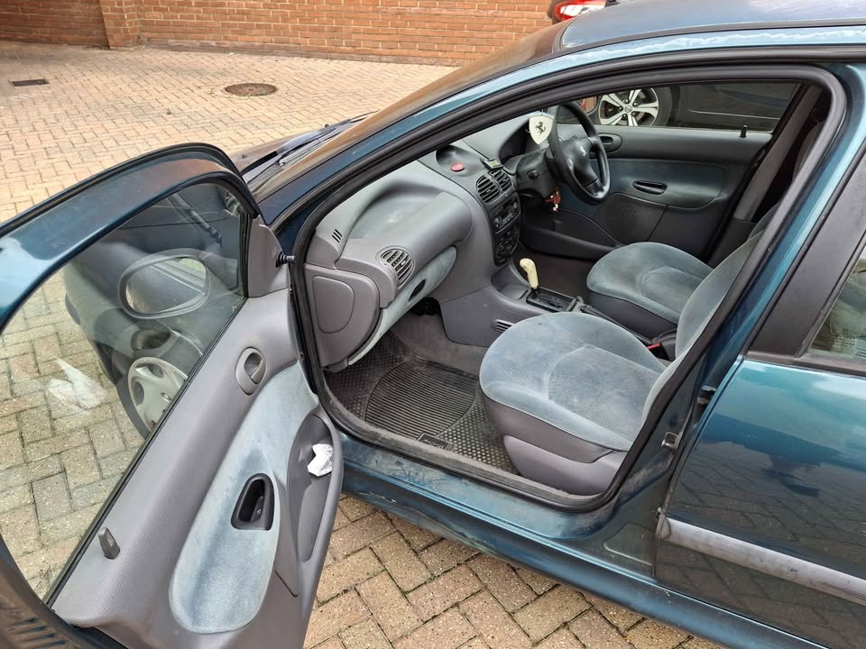 1999 Peugeot 206 - Image 2
