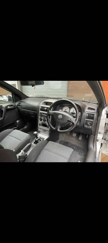 2002 Vauxhall Astra bertone - Image 13