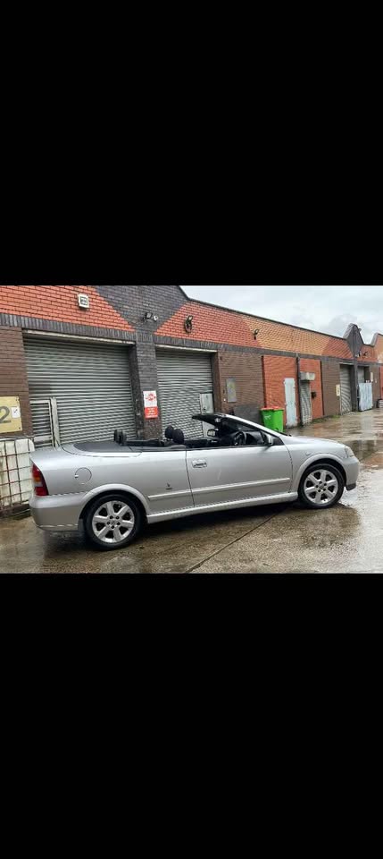 2002 Vauxhall Astra bertone - Image 6