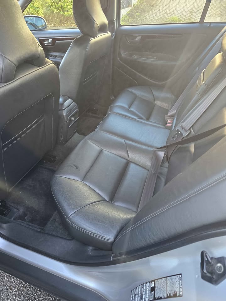 2002 Volvo S60 - Image 6