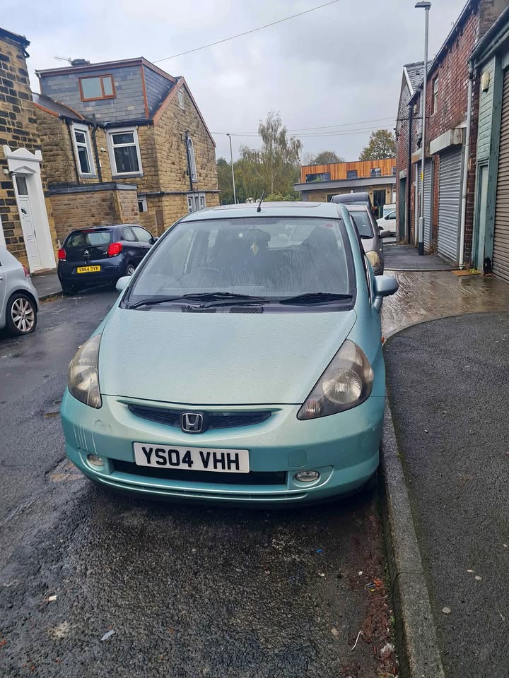 Cheap 2004 Honda Jazz for sale in Nelson, Lancashire