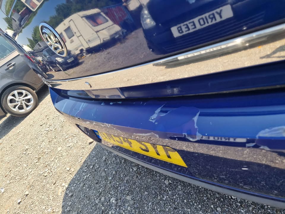 2004 Vauxhall Vectra GSI - Image 13