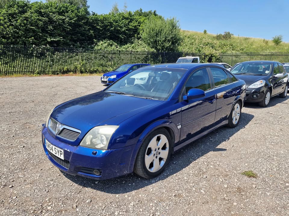 2004 Vauxhall Vectra GSI - Image 5