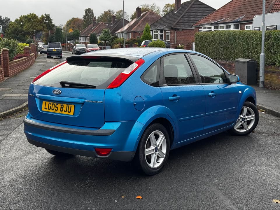 2005 Ford Focus Titanium T (FULL SERVICE) - Image 7