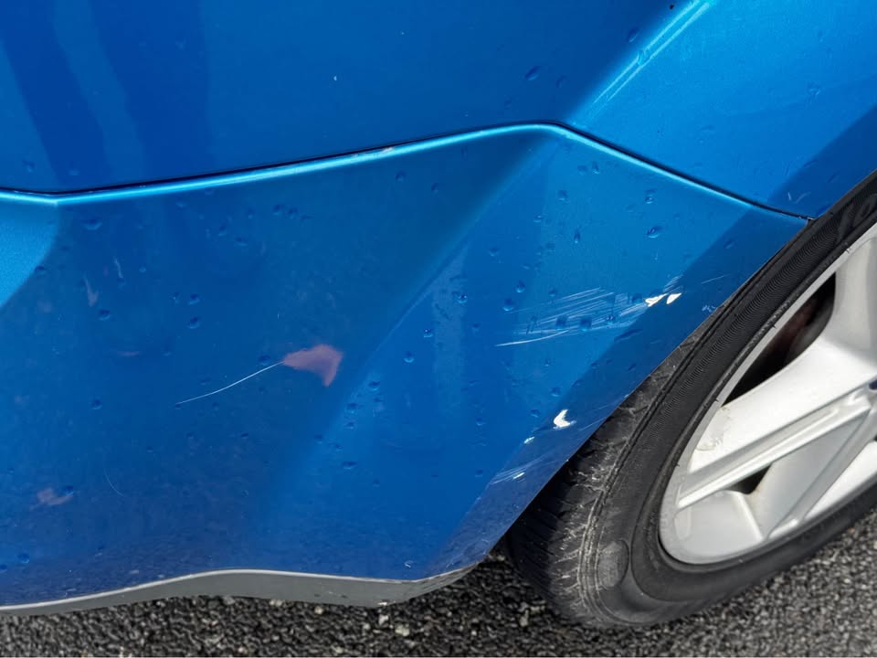 2005 Ford Focus Titanium T (FULL SERVICE) - Image 8