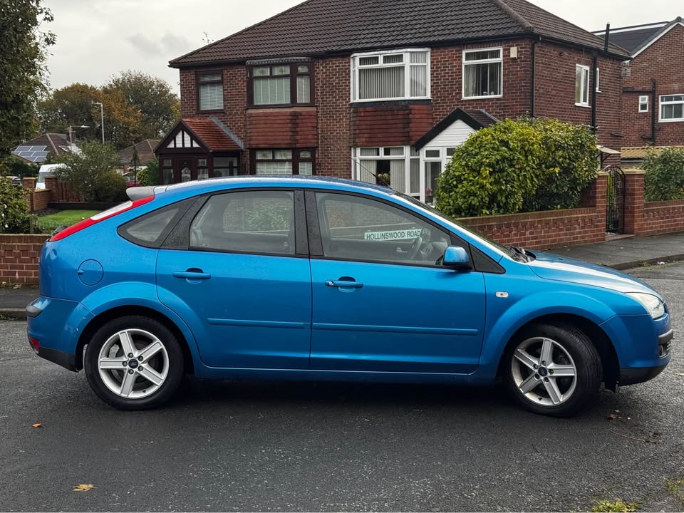 2005 Ford Focus Titanium T (FULL SERVICE) - Image 9