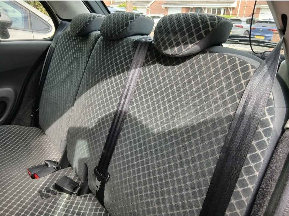 2005 Nissan Micra - Image 6