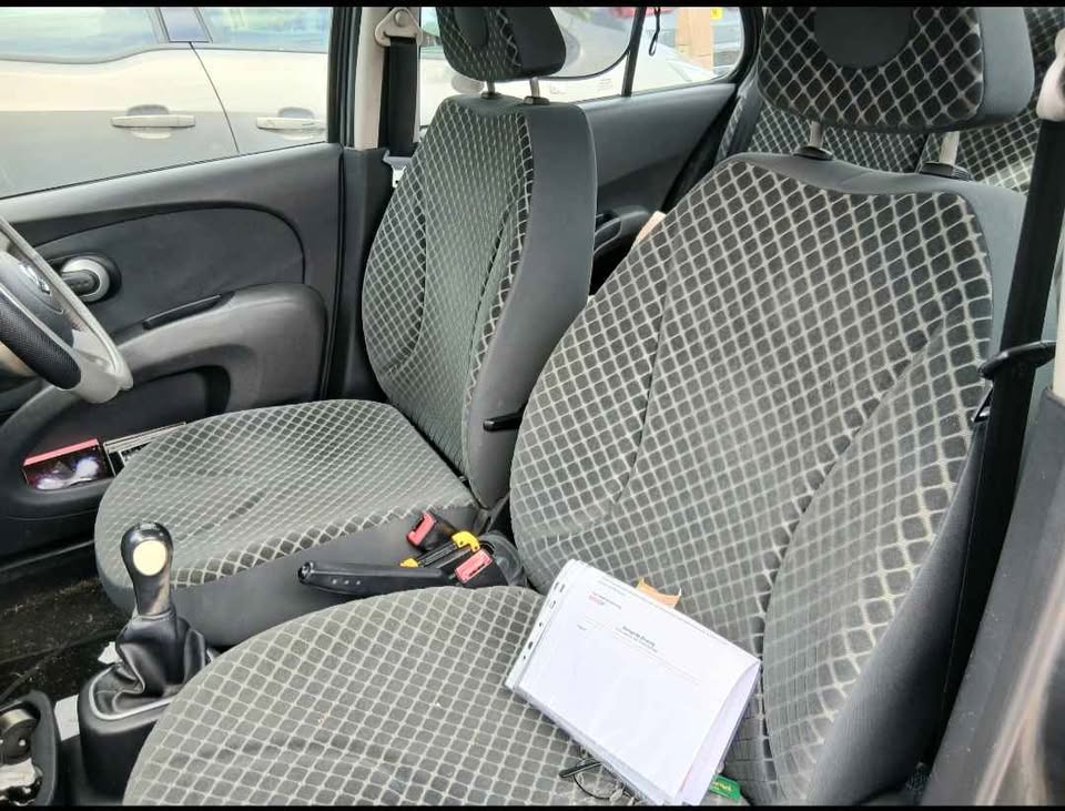 2005 Nissan Micra - Image 9