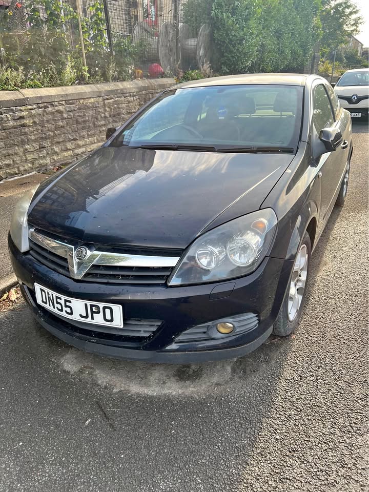 Cheap 2005 Vauxhall Astra for sale in Accrington, Lancashire