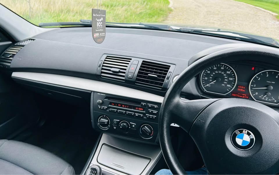 2006 BMW e87 - Image 12