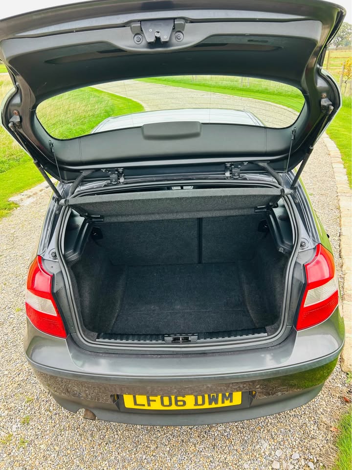 2006 BMW e87 - Image 9