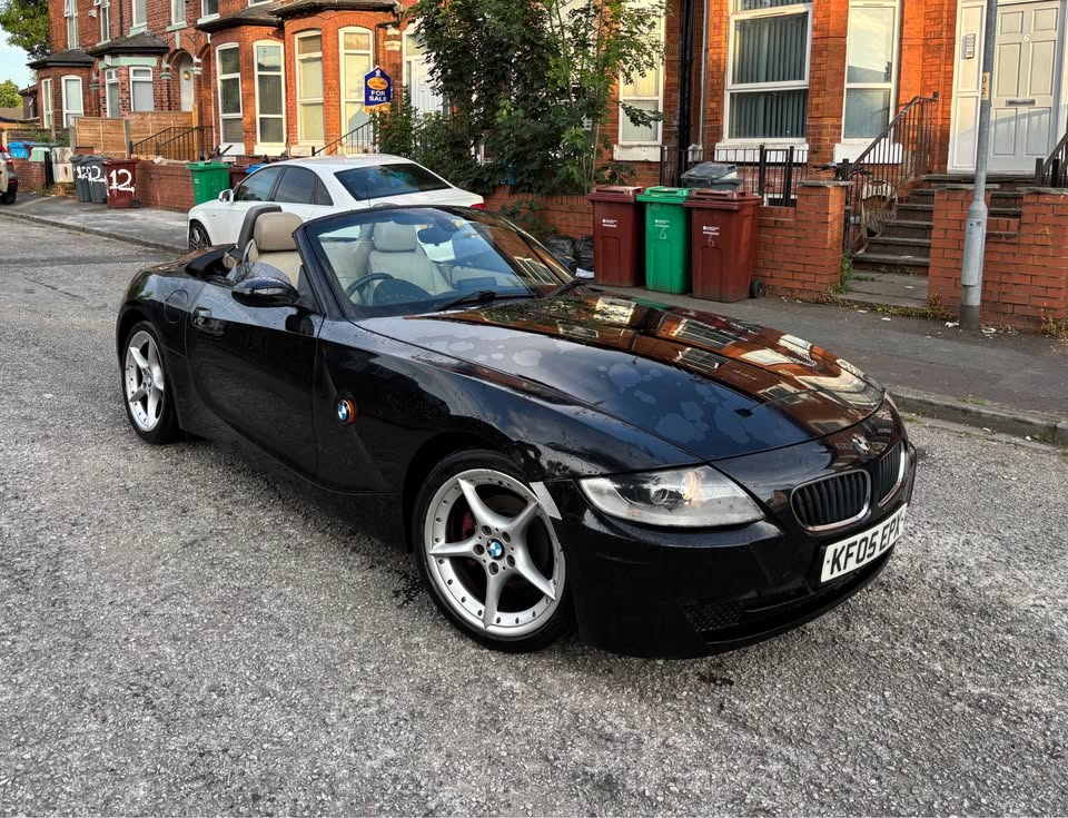 2006 BMW Z4 - Image 2
