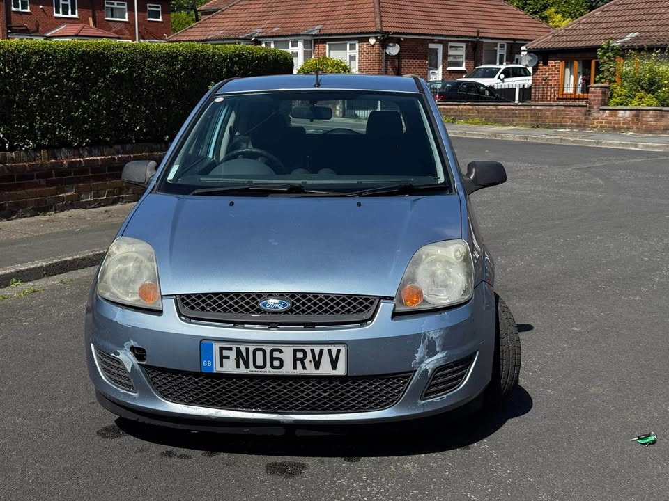 2006 Ford Fiesta Style Climate - Image 11