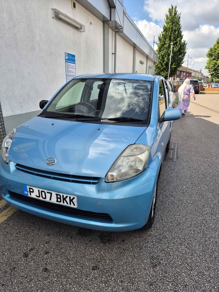 2007 Daihatsu Sirion - Image 2