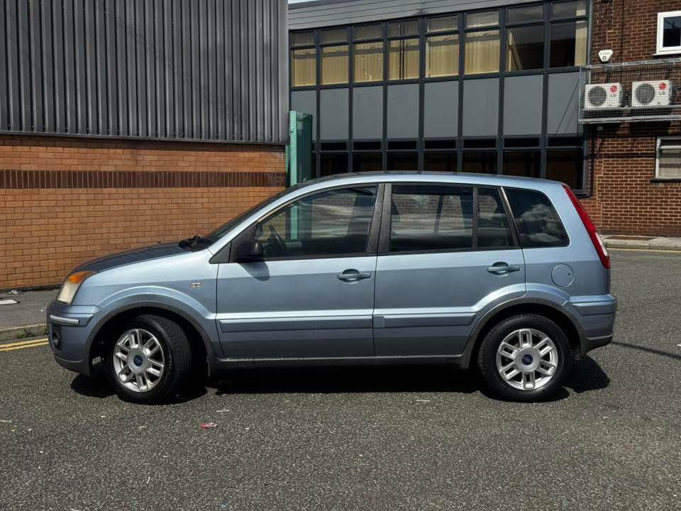 2007 Ford Fusion Zetec Climate TDCI 90 - Image 4
