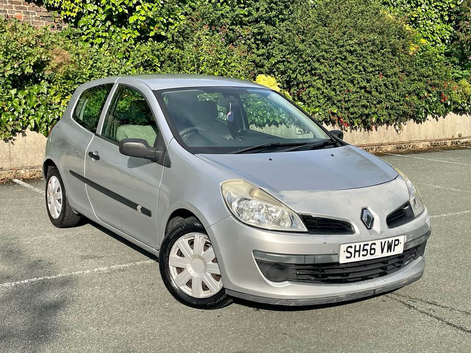 Cheap 2007 Renault Clio for sale in Manchester, Greater Manchester