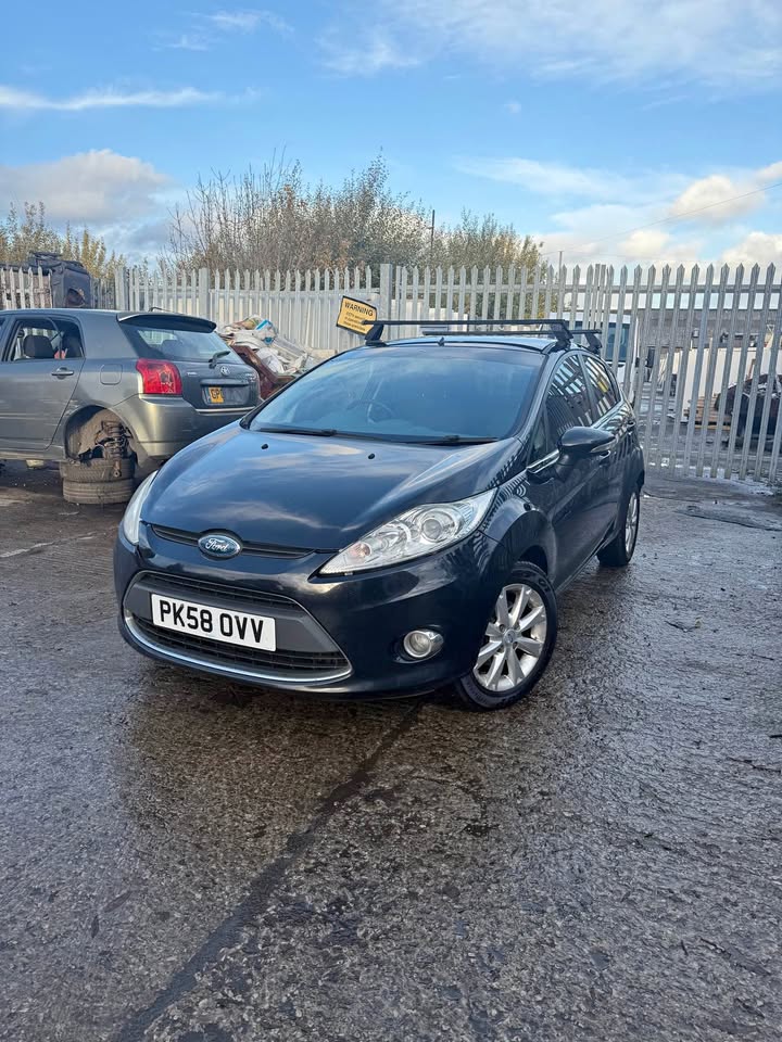 Cheap 2008 Ford Fiesta for sale in Bradford, West Yorkshire