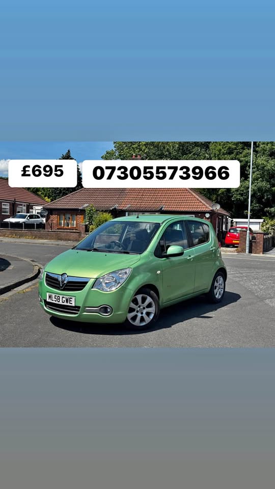 Cheap 2008 Vauxhall Avila for sale in Bolton, Greater Manchester