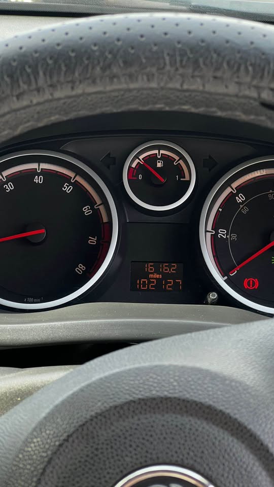 2008 Vauxhall Corsa - Image 11