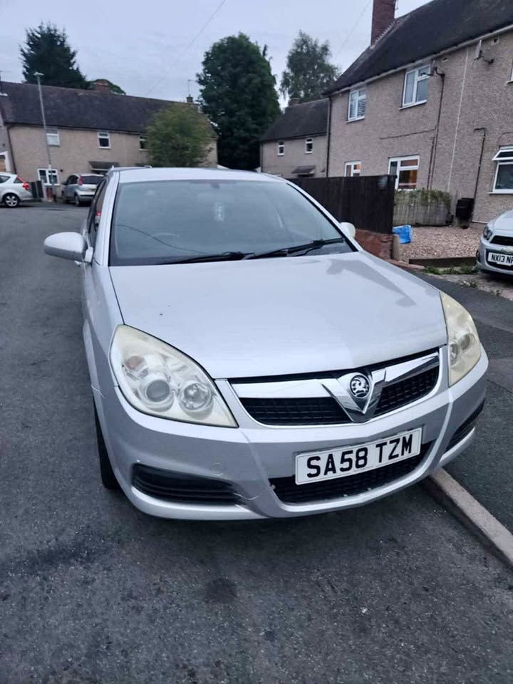 Cheap 2008 Vauxhall vectra for sale in Wolverhampton, West Midlands