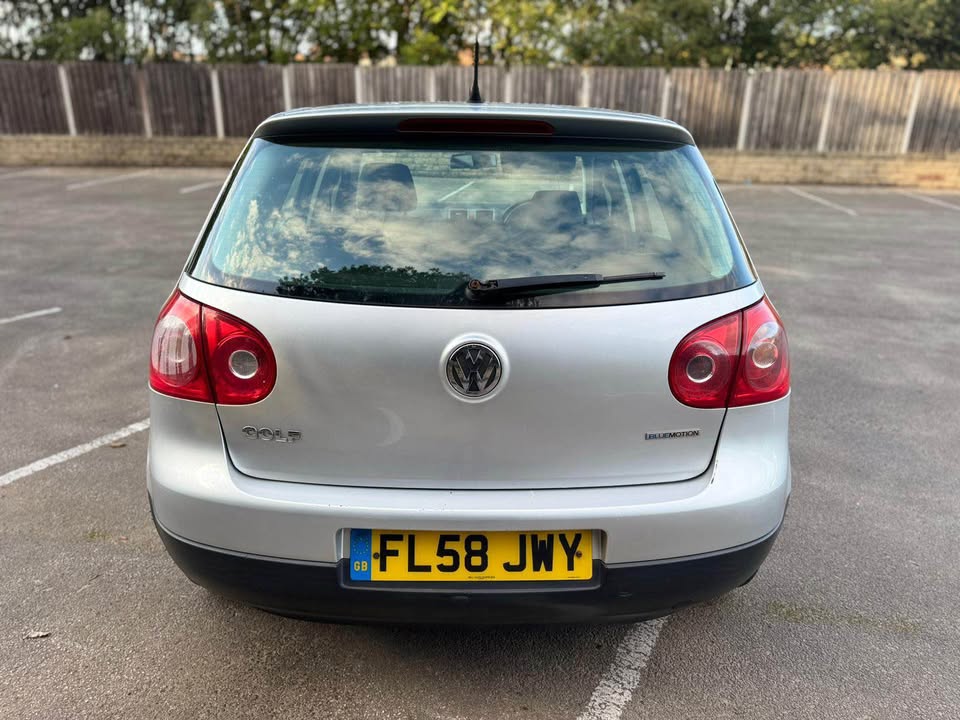 2008 Volkswagen GOLF 1.9 TDI MATCH £35 TAX - Image 5