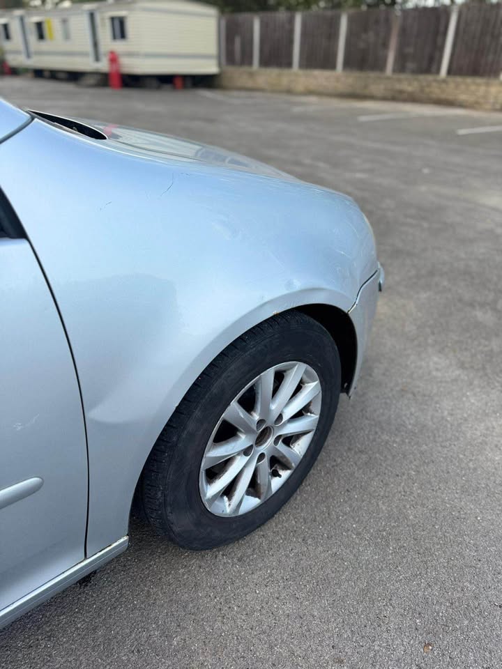 2008 Volkswagen GOLF 1.9 TDI MATCH £35 TAX - Image 10