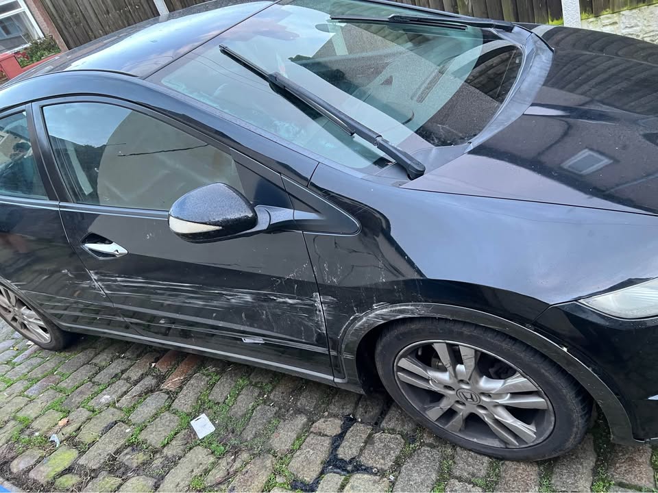 2009 Honda Civic - Image 2