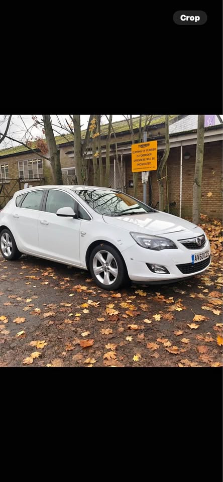 Cheap 2010 Vauxhall astra for sale in London
