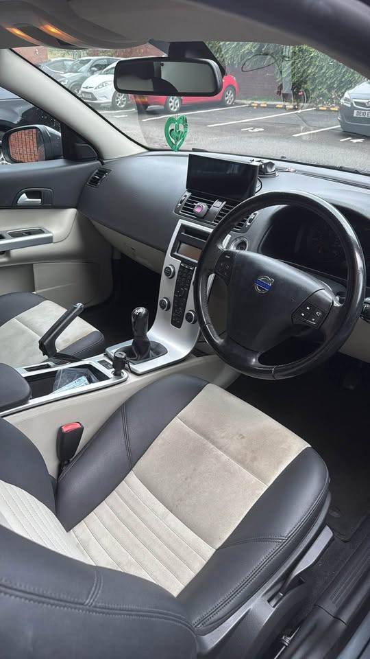 2010 Volvo C30 - Image 7