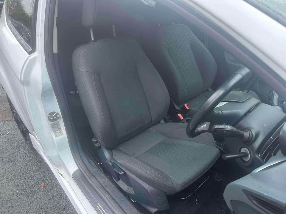 2011 FORD FIESTA 1.6 zetec s - Image 12