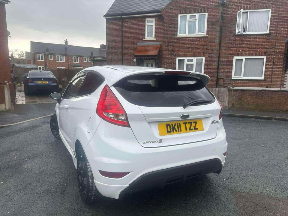 2011 FORD FIESTA 1.6 zetec s - Image 5