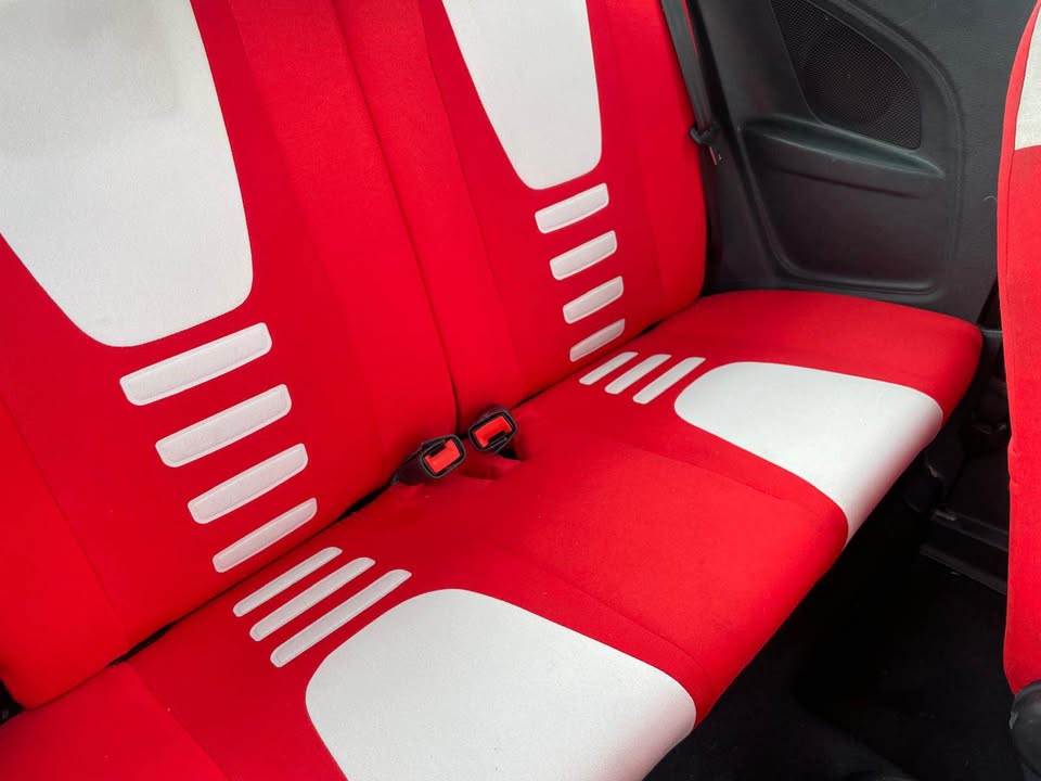 2011 Ford Ka - Image 8