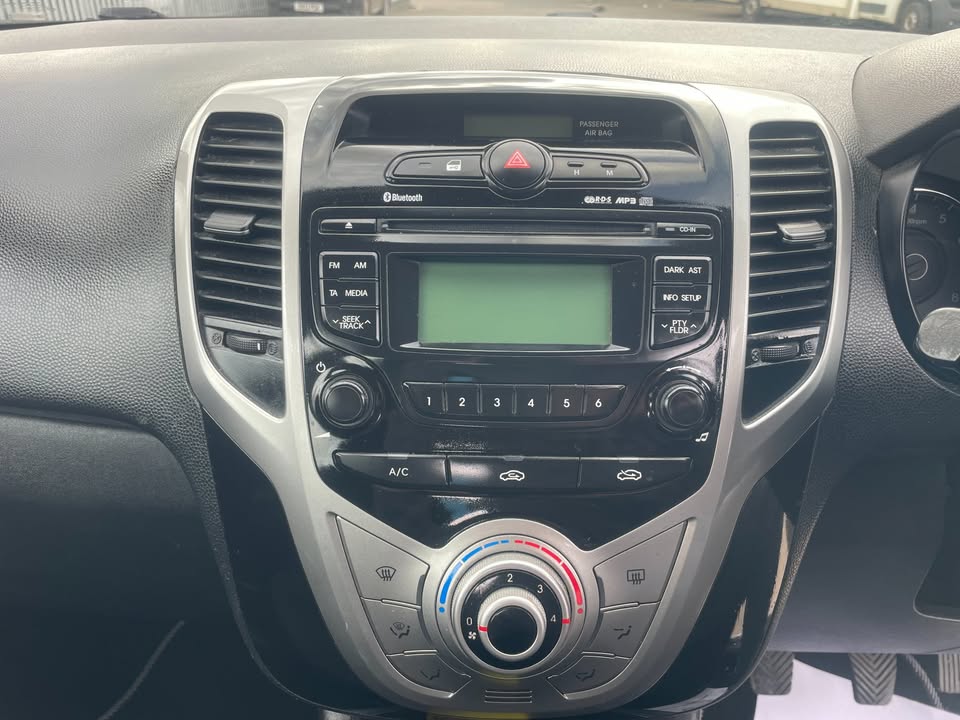 2011 Hyundai IX20 - Image 7