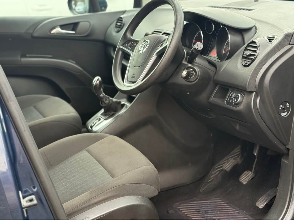 2011 Vauxhall Mariva 1.4 excite ecotec 5dr - Image 4