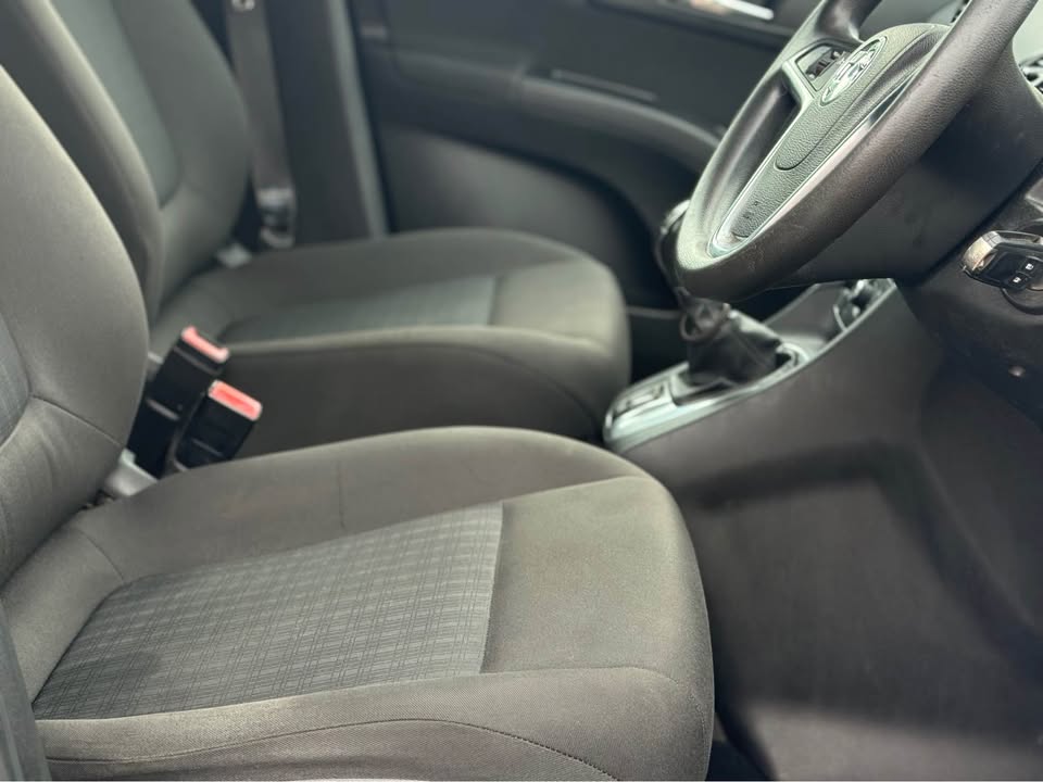 2011 Vauxhall Mariva 1.4 excite ecotec 5dr - Image 8