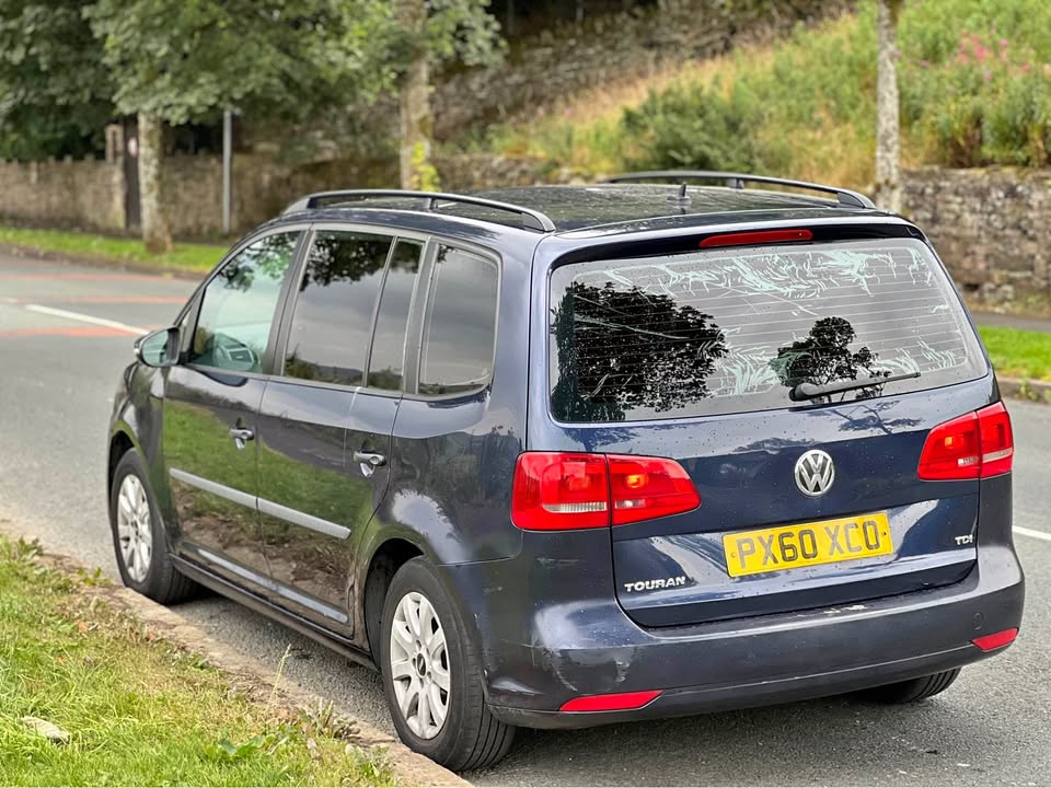 Cheap 2011 Volkswagen Touran for sale in Nelson, Lancashire