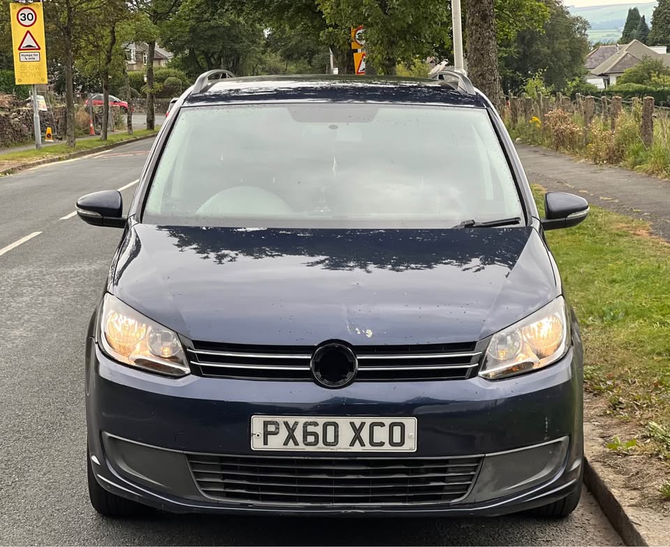 2011 Volkswagen Touran - Image 5