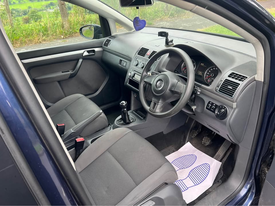 2011 Volkswagen Touran - Image 7