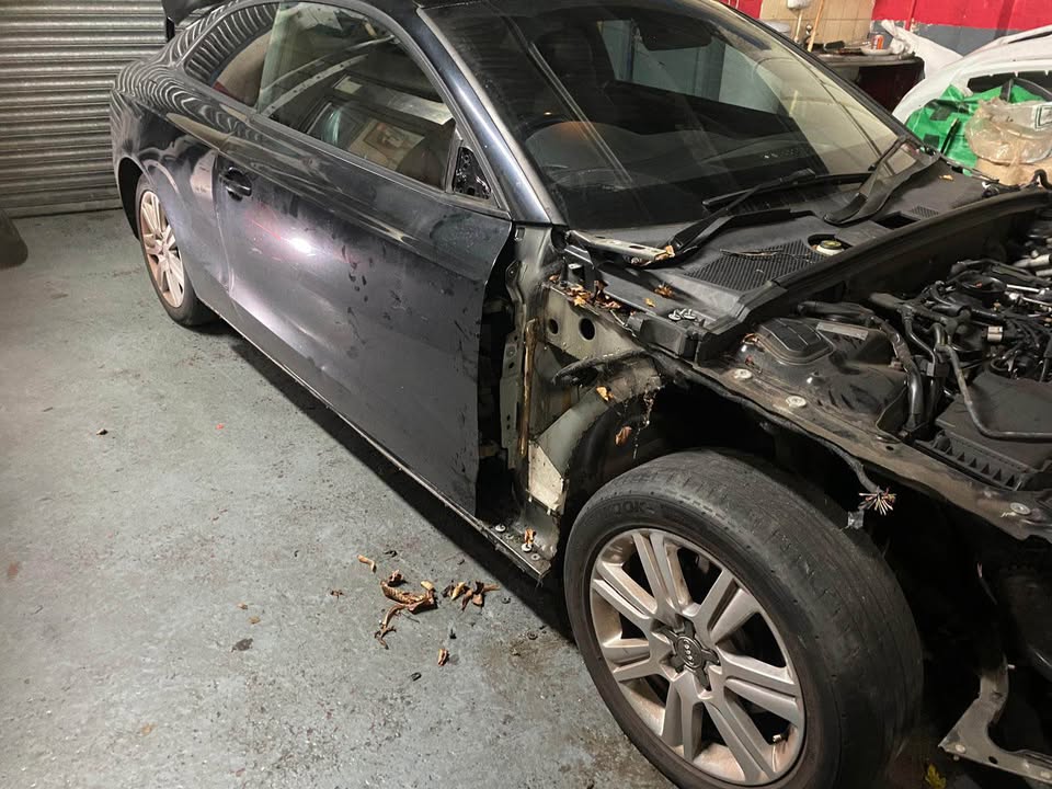 2012 Audi A5 - Image 4