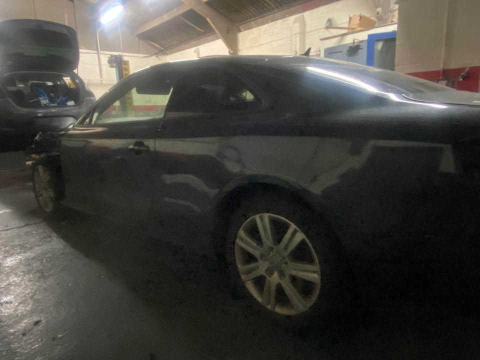 2012 Audi A5 - Image 7