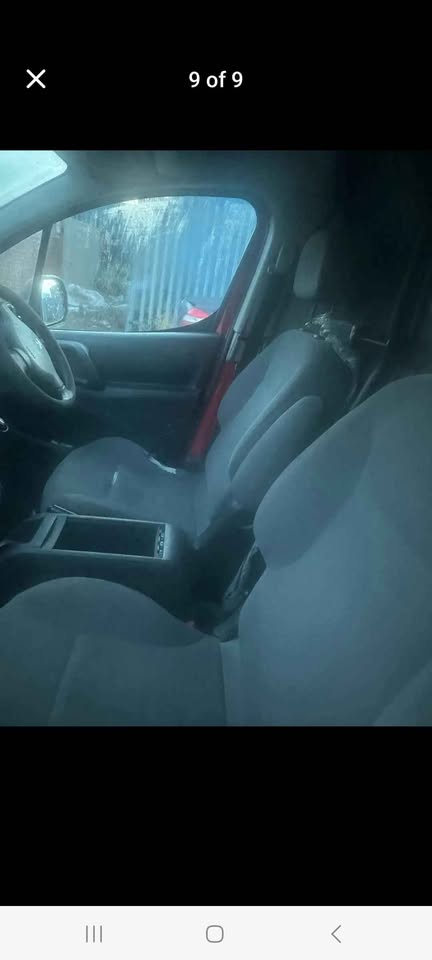 2012 Peugeot Partner years mot - Image 9