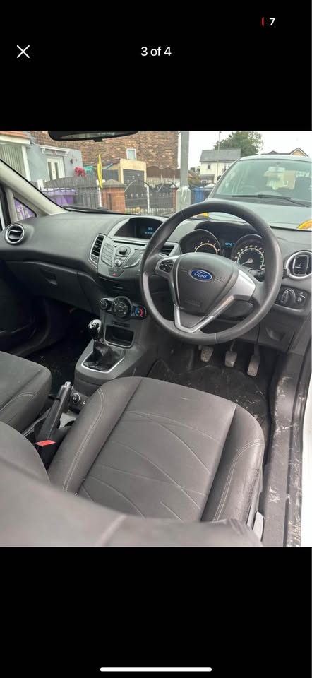 2013 Ford Fiesta - Image 3