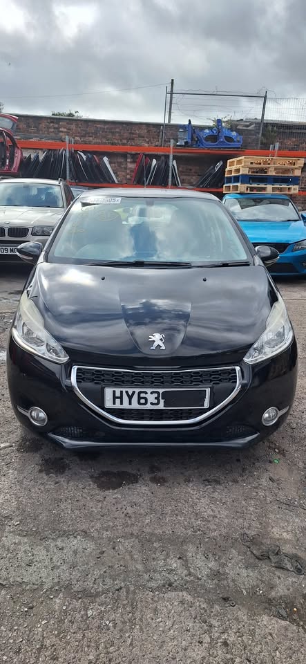 2013 Peugeot 208 1.0 PETROL MANUAL ZM01 ENGINE - Image 6