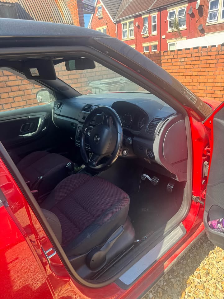 2013 Škoda Fabia - Image 2