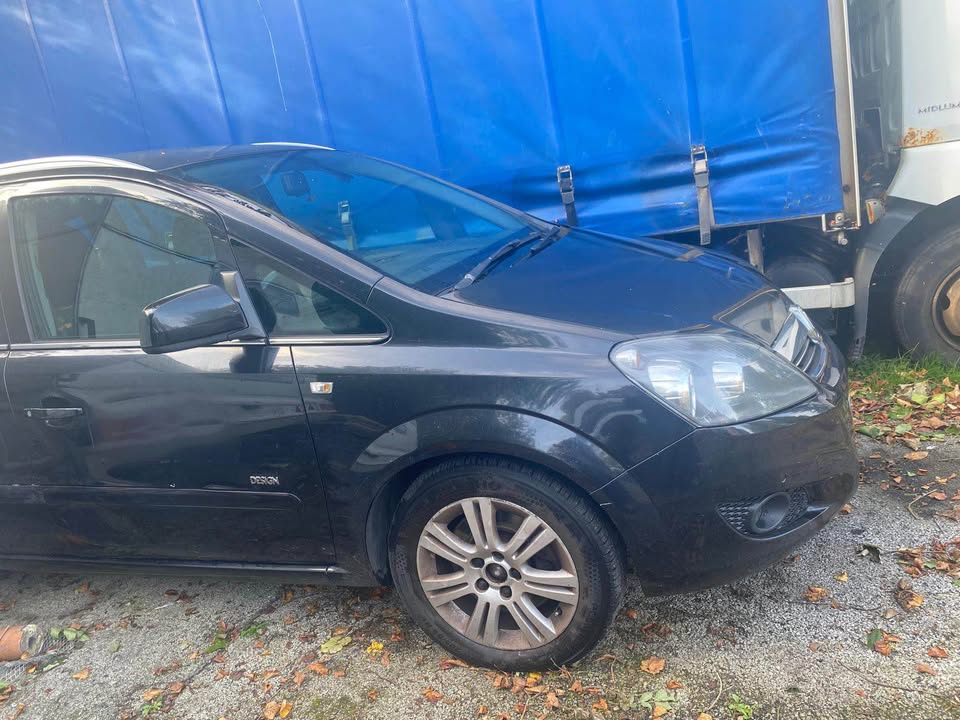 2013 Vauxhall Zafira - Image 2