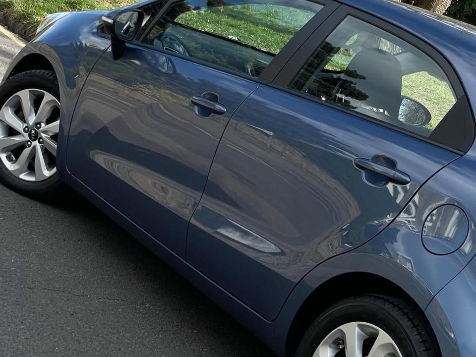 2015 Kia rio - Image 13